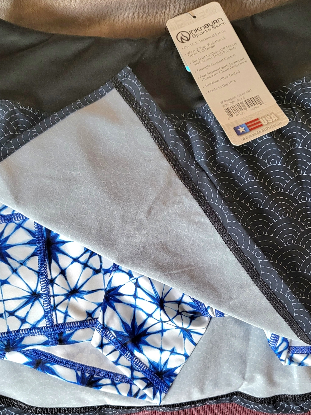 InkNBurn Athletic Skirt Navy with White Stitch Pattern - Picture 2 of 7